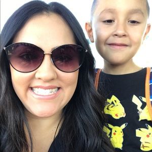 Meet your Posher, Aracely